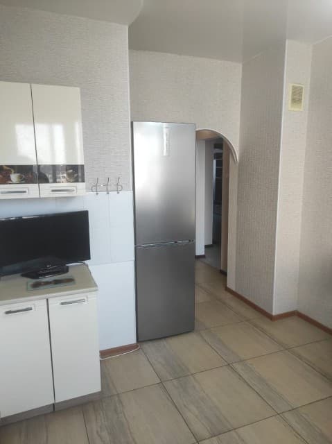 2 комн., 64 м², 112 серия, Областная больница, рынок "Манньыаттаах" 3