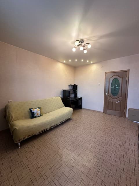 3 комн., 74 м², Блочный, Авиапорт 6