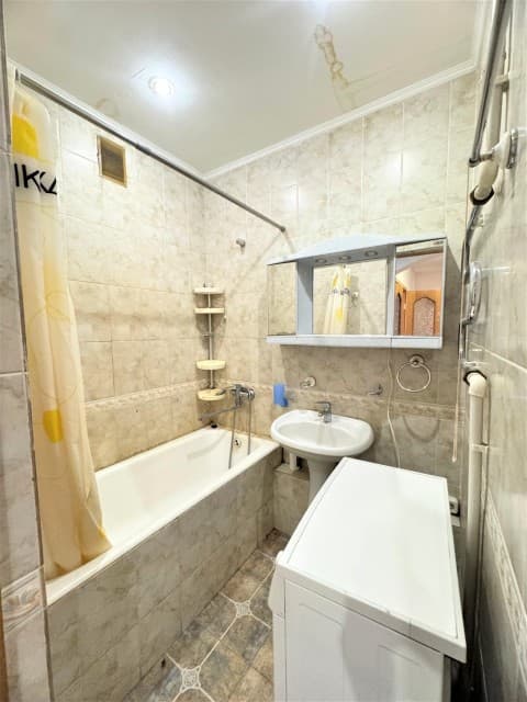 2 комн., 60 м², Монолитно-каркасный, Центр - район пл. Ленина 16