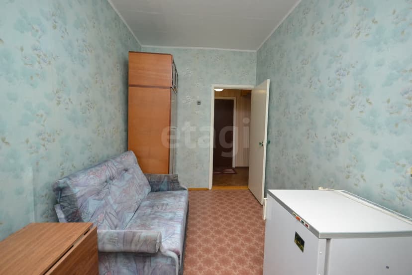 2 комн., 42 м², Инд. планировка 2