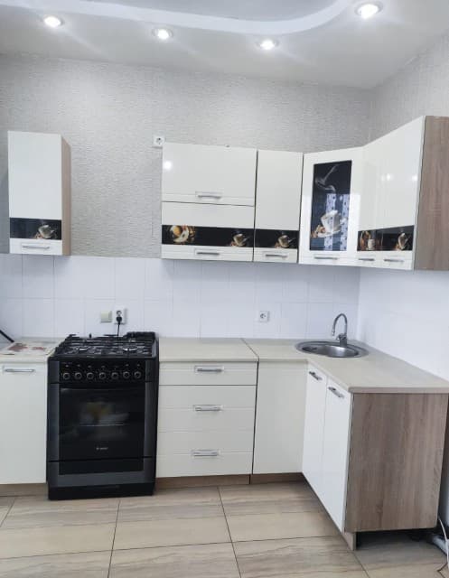 2 комн., 64 м², 112 серия, Областная больница, рынок "Манньыаттаах" 2