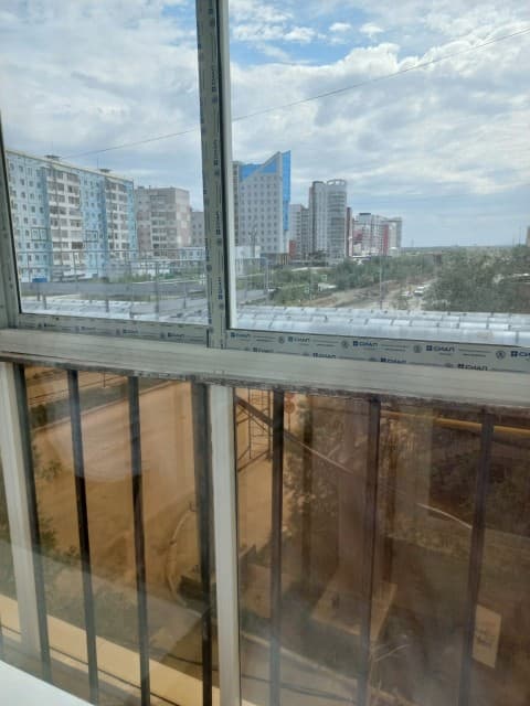 3 комн., 60 м², Блочный, Площадь Победы 9