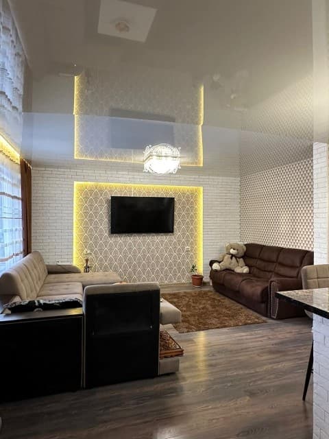 2 комн., 62 м², Монолитно-каркасный, Рынок Столичный 2