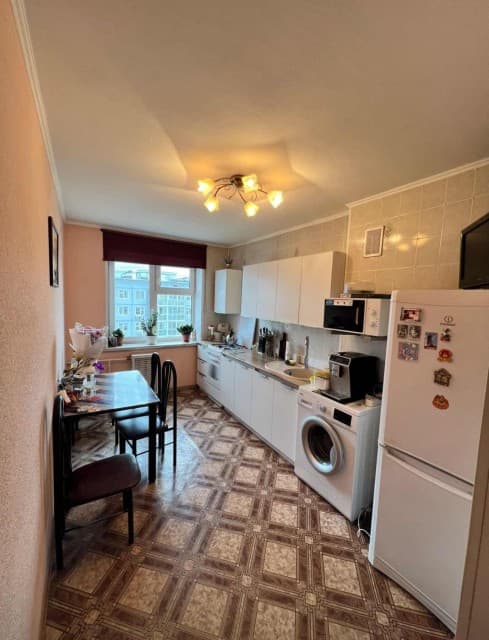 3 комн., 64 м², КПД, Старый город 5