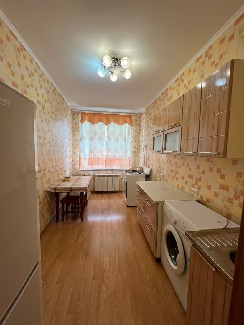 1 комн., 37 м², Инд. планировка