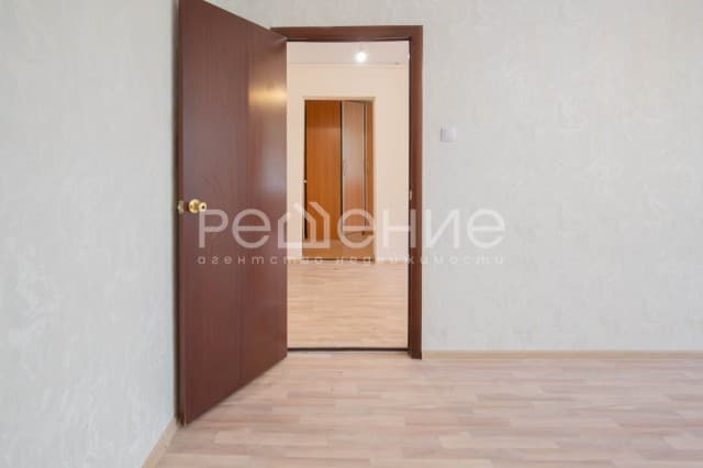 2 комн., 47 м², Блочный, ТЦ "Олонхо" 7