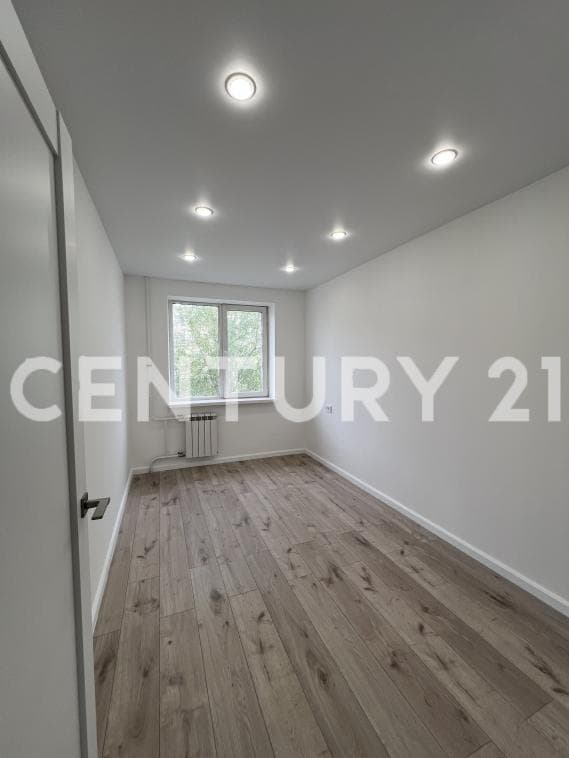 3 комн., 62 м², КПД, Центр - район пл. Дружбы 6