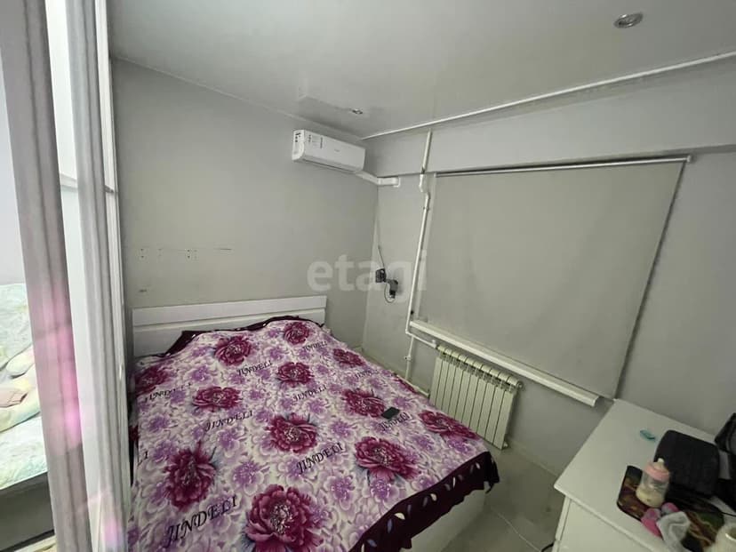 1 комн., 40 м², Инд. планировка 4