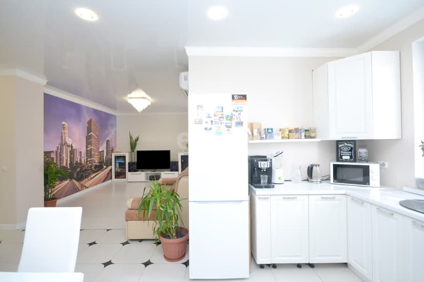 2 комн., 63 м², Монолитно-каркасный 9