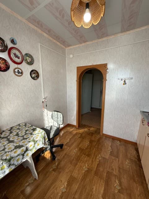 2 комн., 45 м², Дерев. б/у, Кирзавод 2