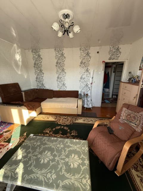 2 комн., 45 м², Дерев. б/у, Кирзавод 5