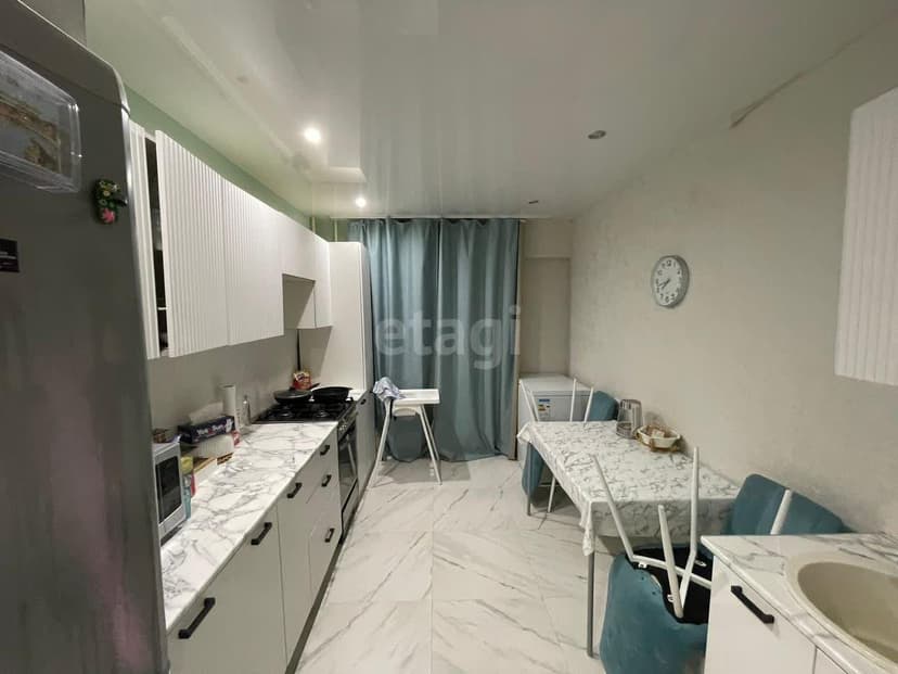 1 комн., 40 м², Инд. планировка