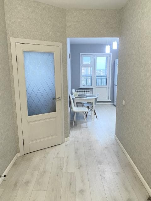 1 комн., 40 м², Монолитно-каркасный 3