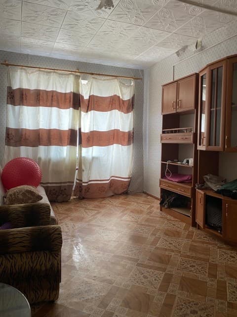 1 комн., Блочный, Центр - район пл. Орджоникидзе 2