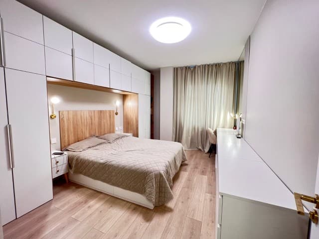 4 комн., 95 м², Монолитно-каркасный, 203 мкрн. 4