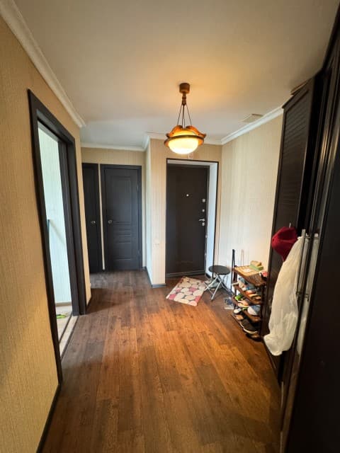 4 комн., 61 м², Блочный, Центр - район пл. Орджоникидзе 2