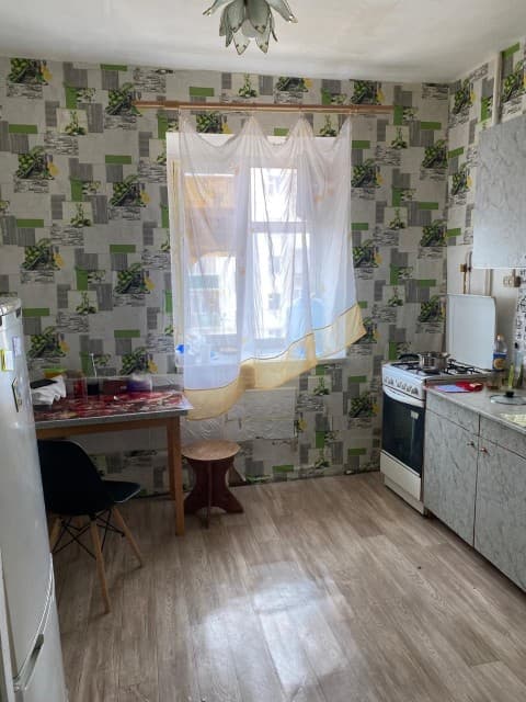 1 комн., Блочный, Центр - район пл. Орджоникидзе