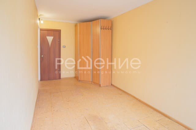 2 комн., 47 м², Блочный, ТЦ "Олонхо" 9
