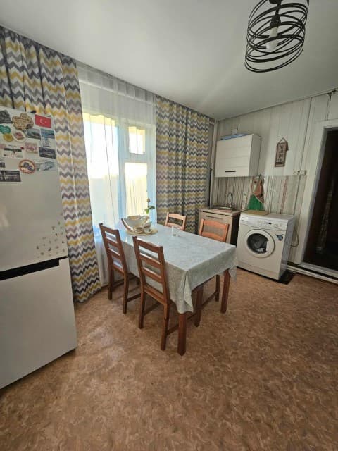 3 комн., 56 м², Дерев. б/у, Марха