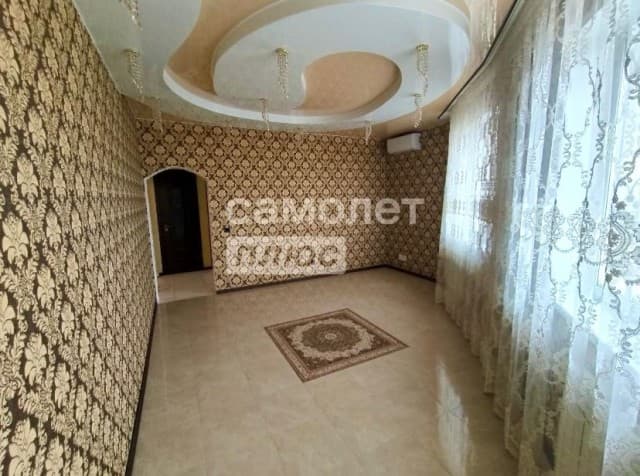3 комн., 93 м², Монолитно-каркасный, Центр - район пл. Орджоникидзе 6