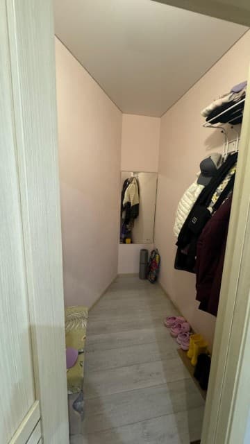 1 комн., 60 м², Блочный, Кинотеатр Лена 3