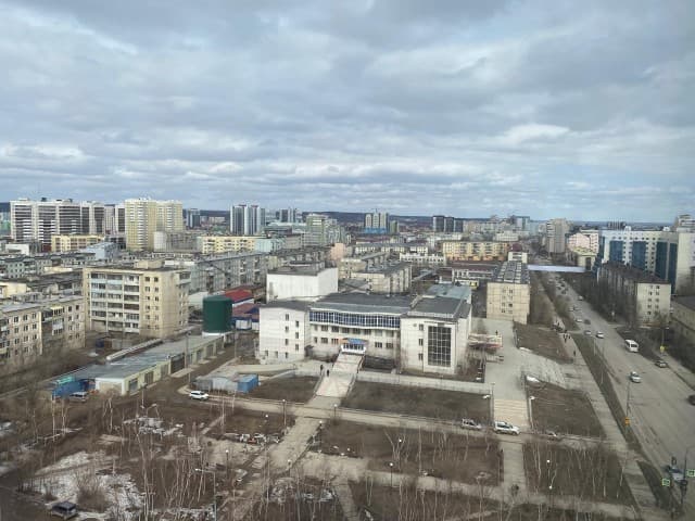 3 комн., 93 м², Монолитно-каркасный, Центр - район пл. Орджоникидзе 16