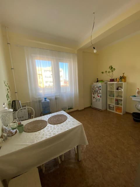 2 комн., 59 м², Блочный, Другие районы 2