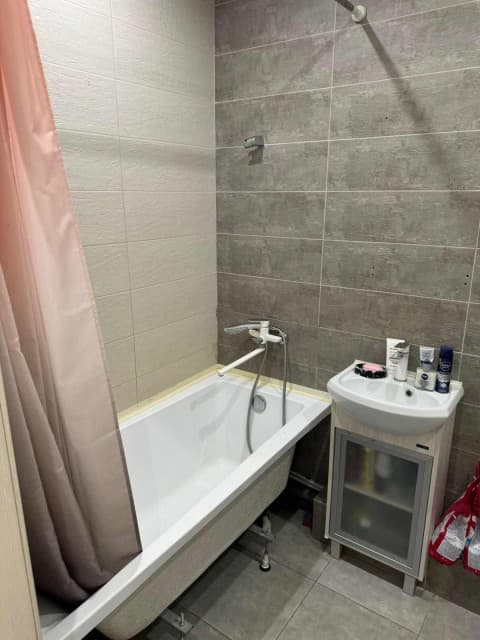 1 комн., 33 м², Монолитно-каркасный, Рынок Столичный 8