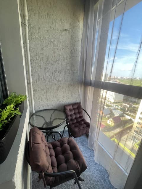 3 комн., 72 м², Монолитно-каркасный, Кинотеатр Лена 9