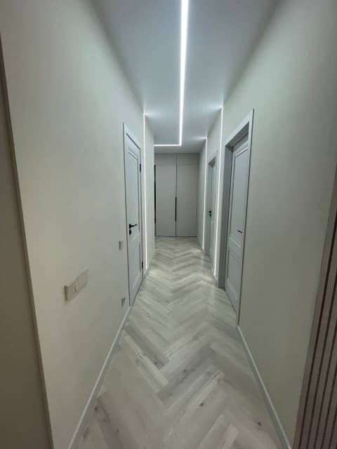 3 комн., 72 м², Монолитно-каркасный, Кинотеатр Лена 6