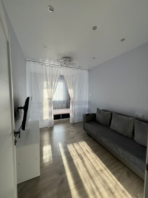1 комн., 35 м², Монолитно-каркасный, 203 мкрн. 3