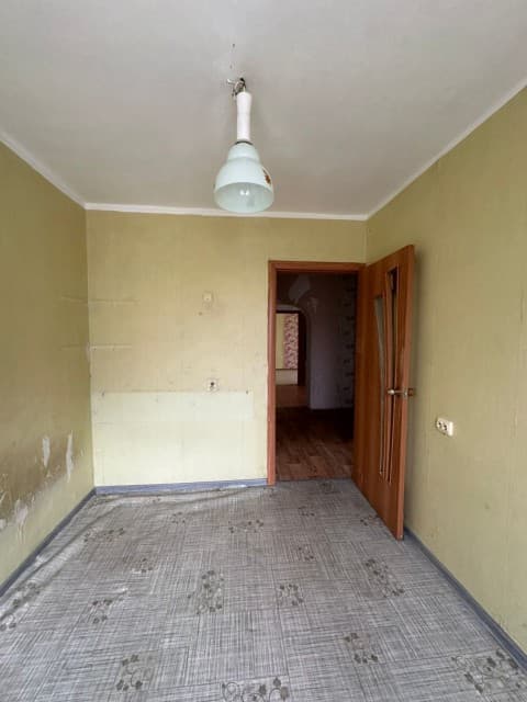 4 комн., 72 м², КПД, ДСК 9