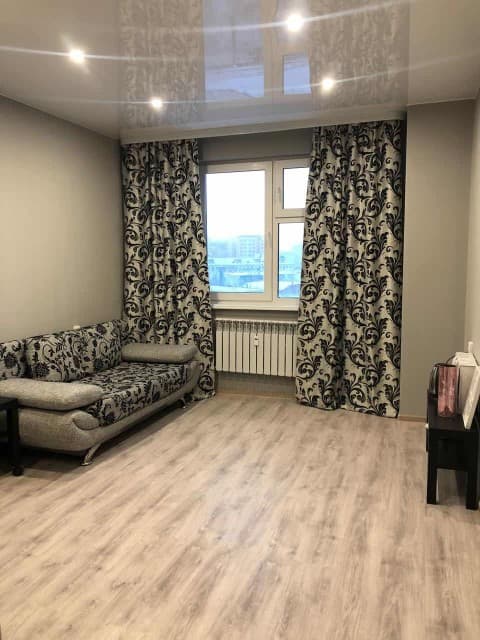 1 комн., 36 м², Монолитно-каркасный, Глазная больница 3