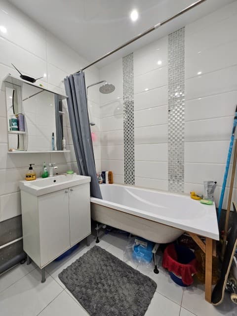 2 комн., 48 м², Монолитно-каркасный, Автодорожная 6