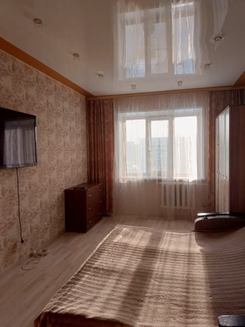 3 комн., 74 м², 112 серия, Крестьянский рынок, стадион "Туймаада" 7