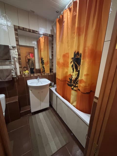 4 комн., 77 м², КПД, Апельсин 10