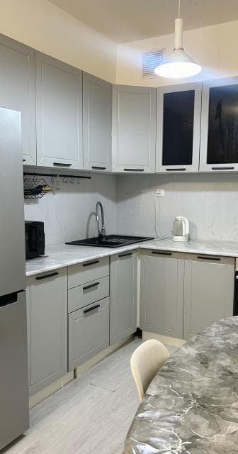 2 комн., 42 м², Монолитно-каркасный, Рынок Столичный 2