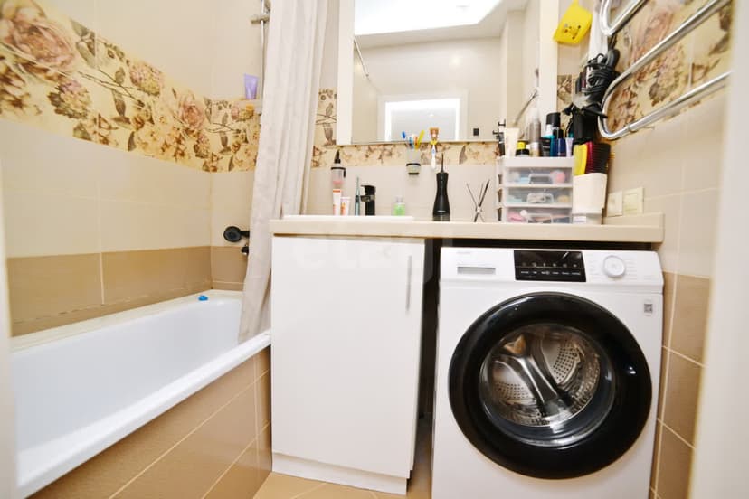 2 комн., 60 м², Инд. планировка 4