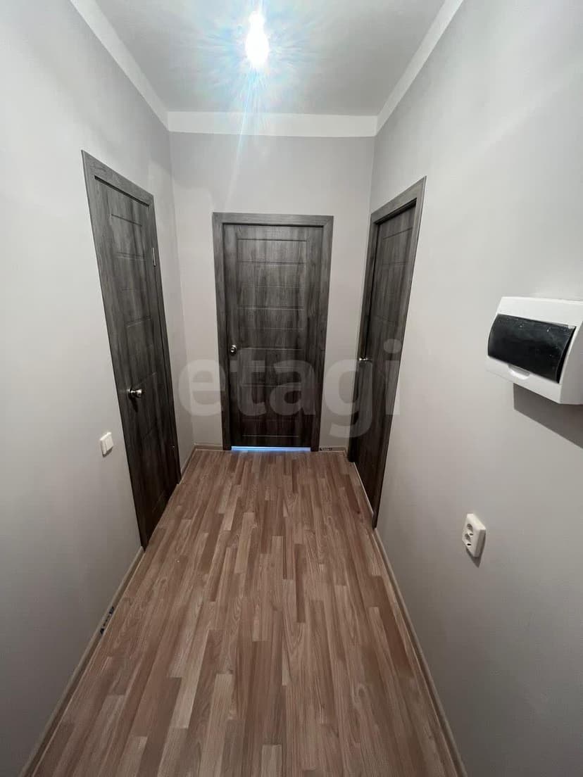 1 комн., 33 м², Инд. планировка 7