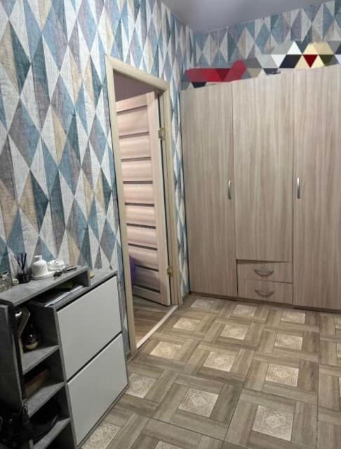 1 комн., 37 м², Блочный, Авторынок 5