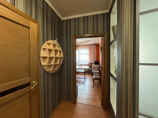 2 комн., Инд. планировка, Студгородок 12