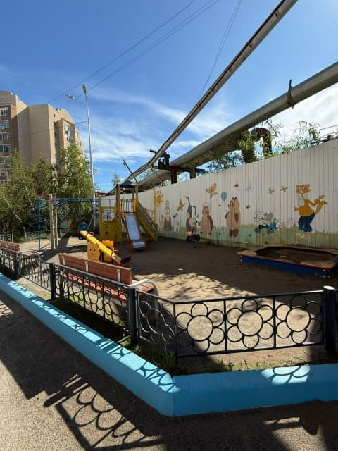 1 комн., 42 м², Блочный, Площадь Победы 17