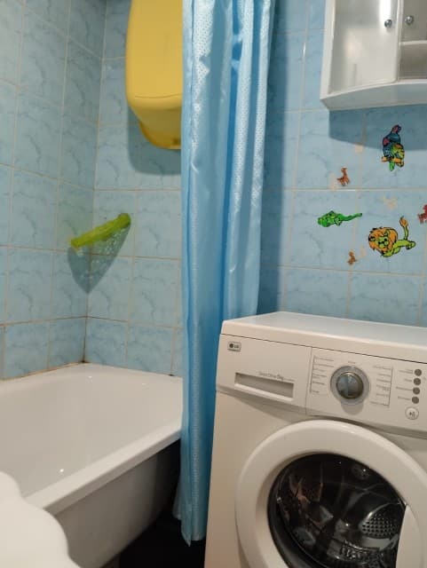 2 комн., 55 м², 112 серия, Областная больница, рынок "Манньыаттаах" 12