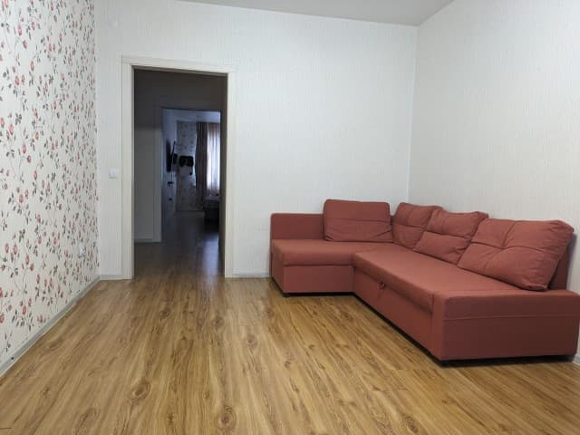 2 комн., 68 м², Блочный, Площадь Победы 3