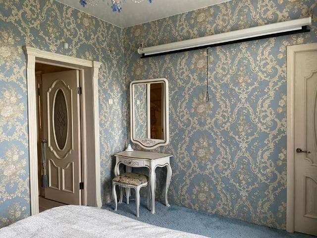 Больше 4 комн., 200 м², Блочный, Автодорожная 6