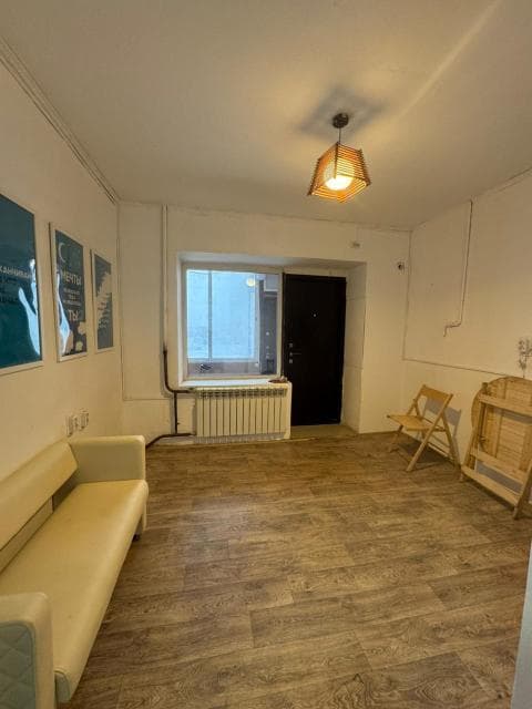 Больше 4 комн., 106 м², 112 серия, 202 мкрн. 3