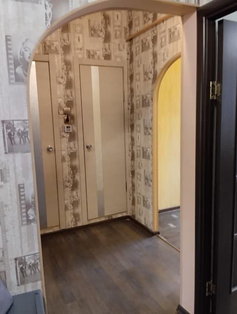 2 комн., 55 м², 112 серия, Областная больница, рынок "Манньыаттаах" 9