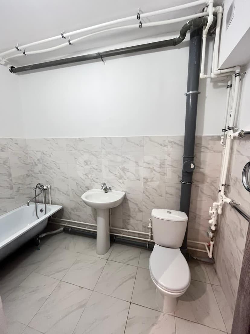 1 комн., 33 м², Инд. планировка 3