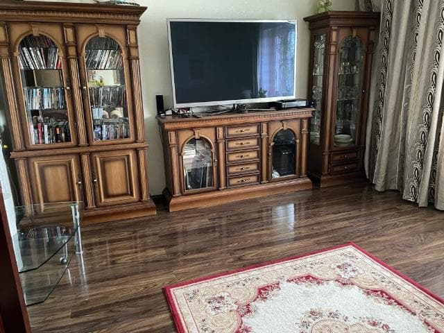 Больше 4 комн., 200 м², Блочный, Автодорожная