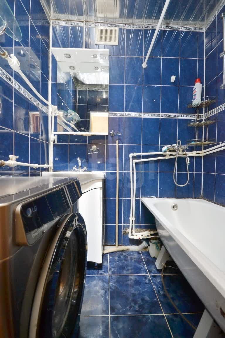 3 комн., 66 м², Инд. планировка 6